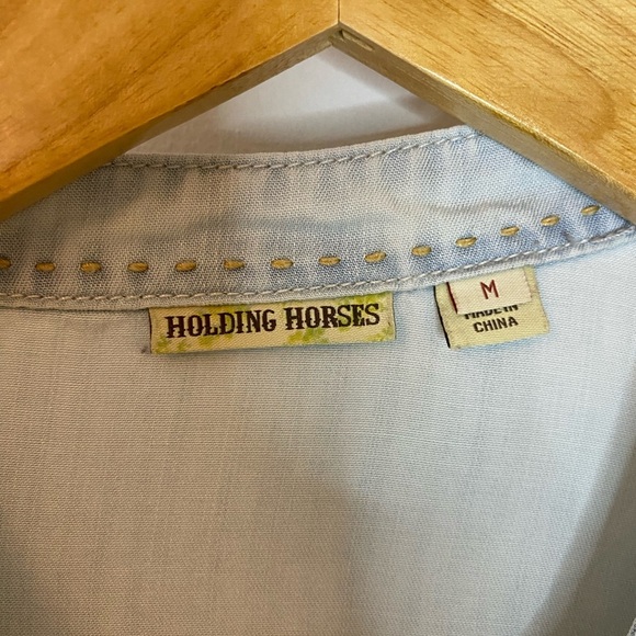 Holding Horses Tencel Chambray Lace Back Boho Top - Picture 3 of 12